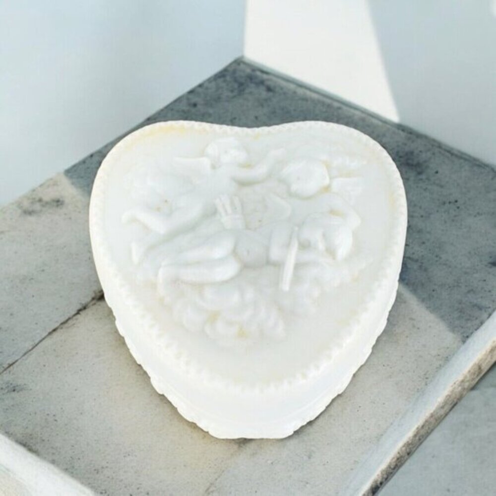1984 Lladro Small Heart Shaped Trinket‎ Box Three Cherubs Light Blue Porcelain